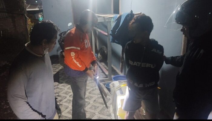 Keroyok dan Bacok Korban, Dua Anggota Geng Motor Diringkus Polisi