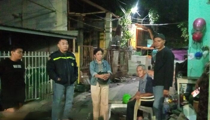 Pelayanan Humanis Polri, Bhabinkamtibmas Mappala Antar Warga Lupa Ingatan Hingga Bertemu Keluarga