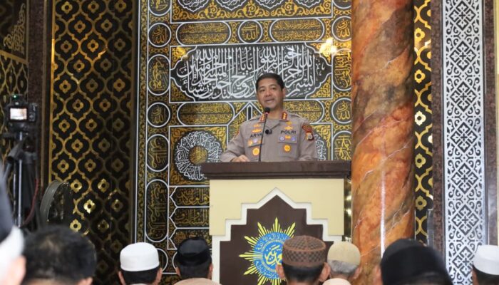 Safari Subuh, Kapolrestabes Makassar Ajak Warga Tingkatkan Kepedulian dan Jaga Kamtibmas