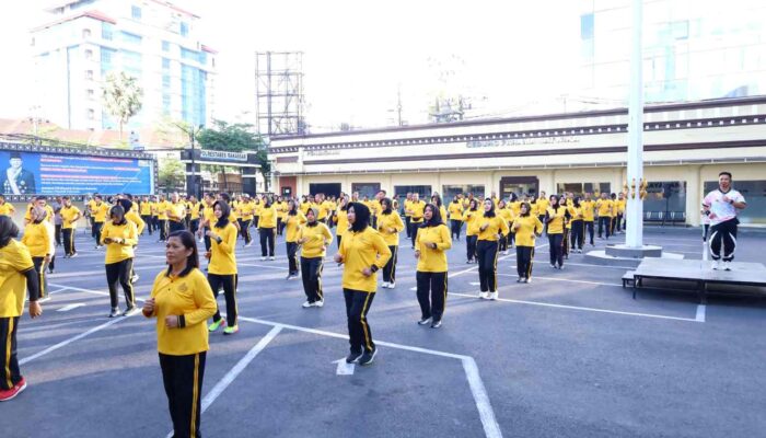 Polrestabes Makassar Gelar Senam Bersama, Tingkatkan Kebugaran dan Soliditas Personel