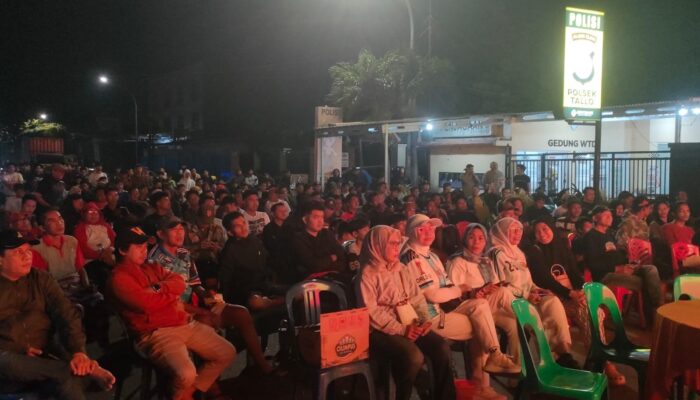 Nobar Dini Hari, Kebersamaan Warga Tallo Warnai Final Piala Dunia 2026